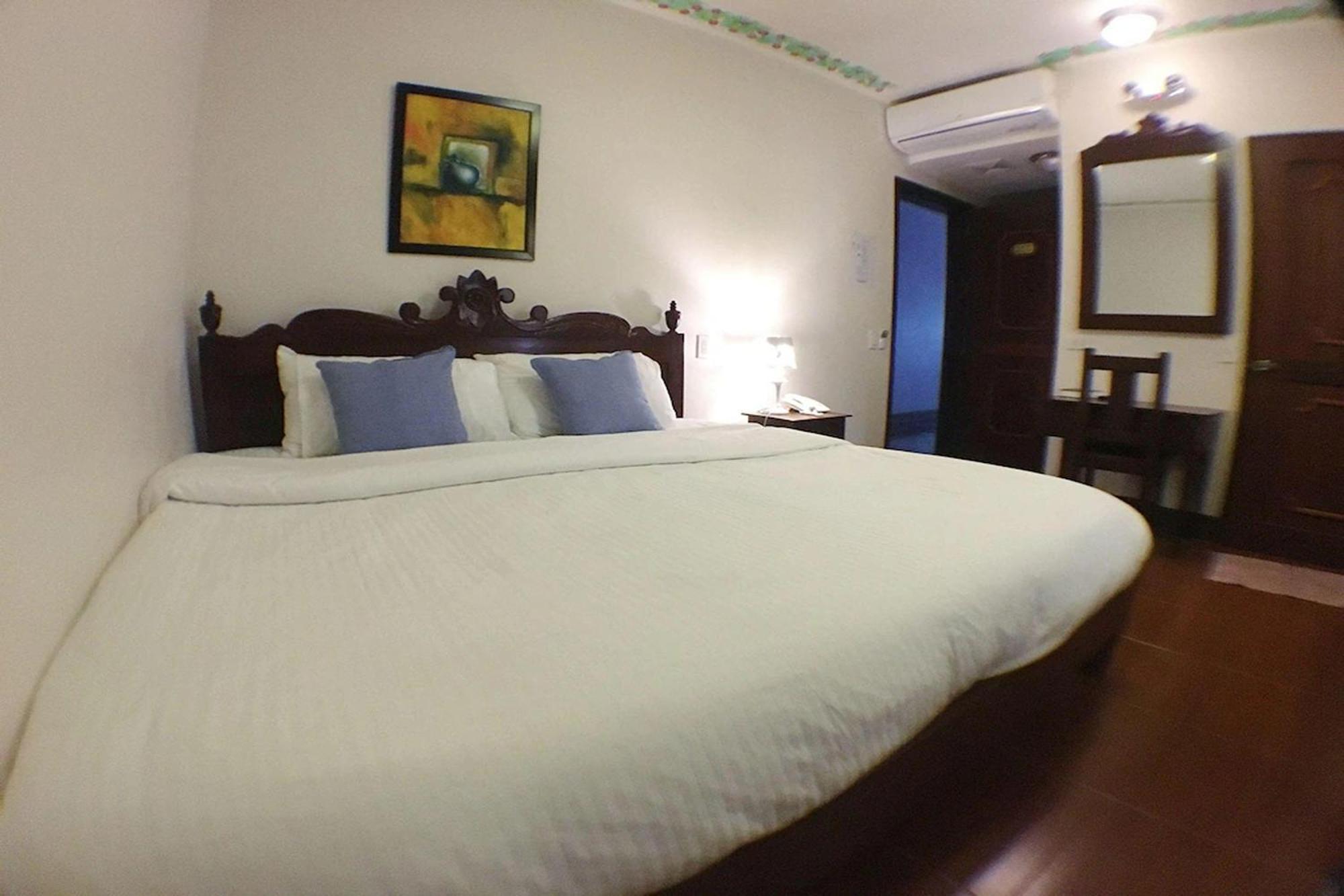 Nscc Hotel Vigan Luaran gambar