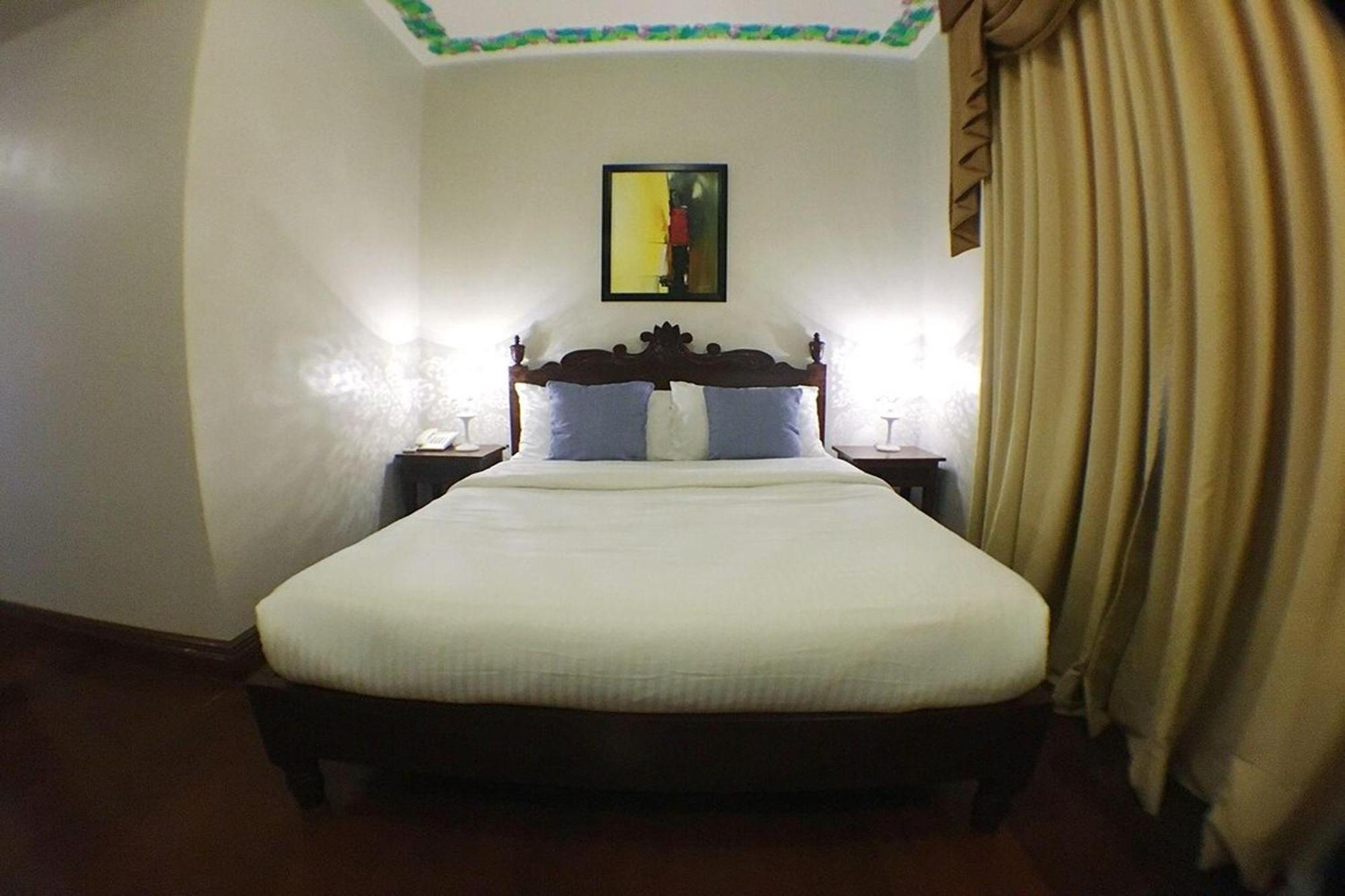 Nscc Hotel Vigan Luaran gambar