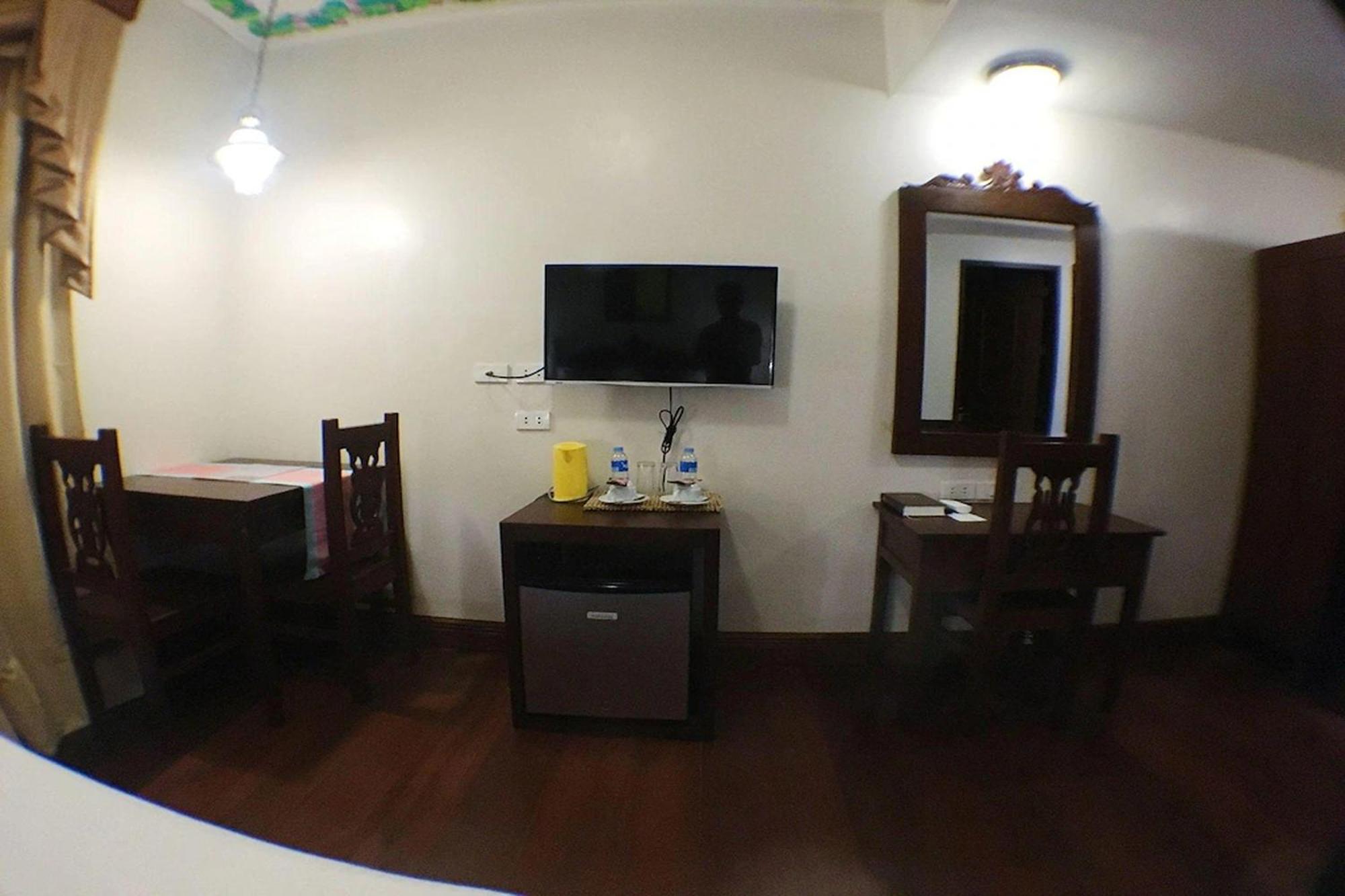 Nscc Hotel Vigan Luaran gambar
