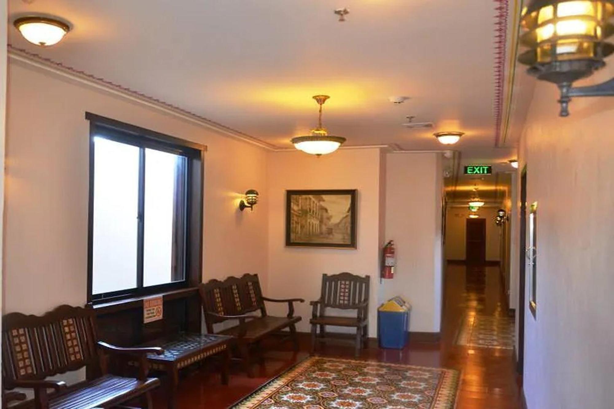 Nscc Hotel Vigan Luaran gambar
