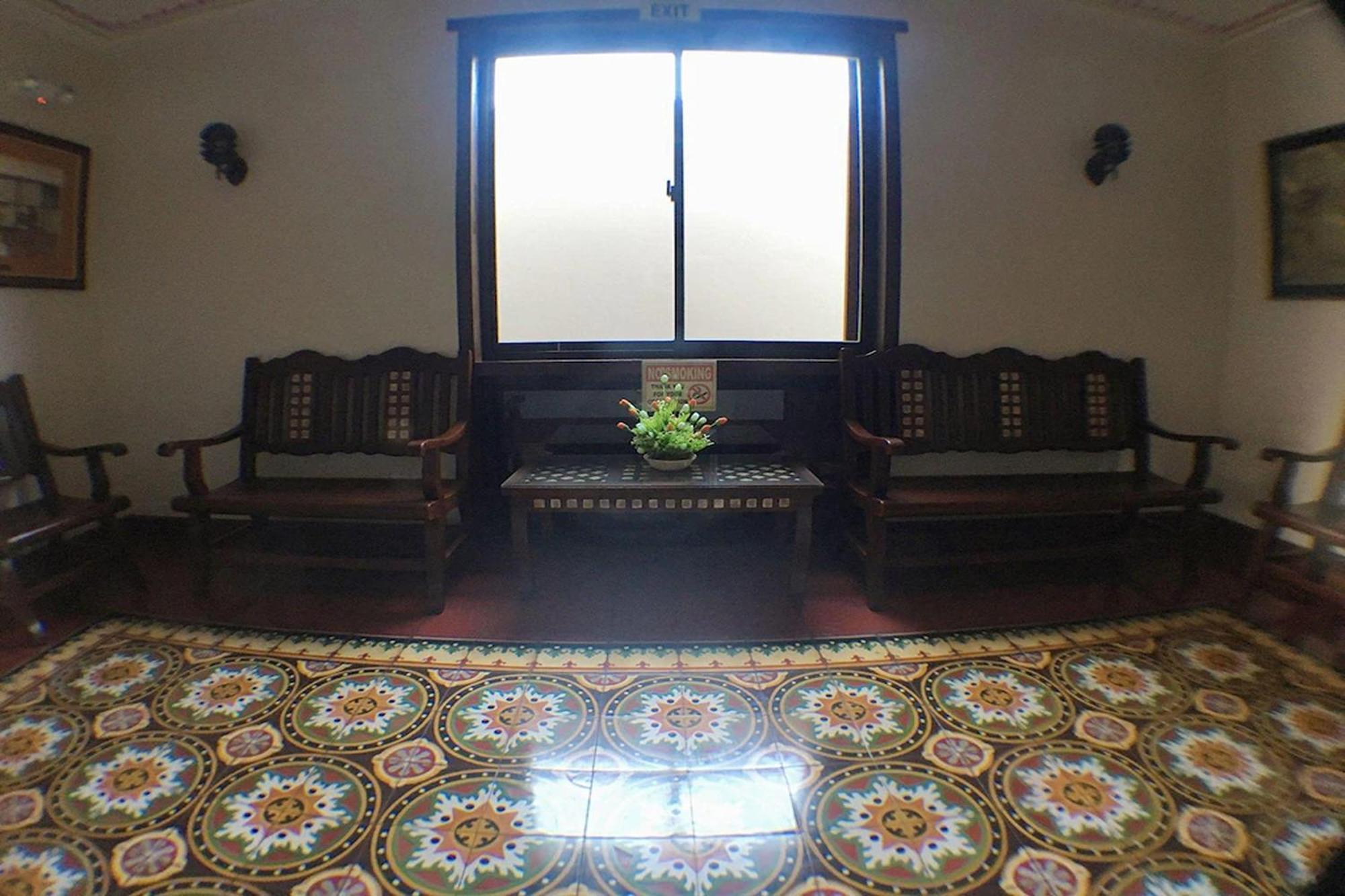 Nscc Hotel Vigan Luaran gambar