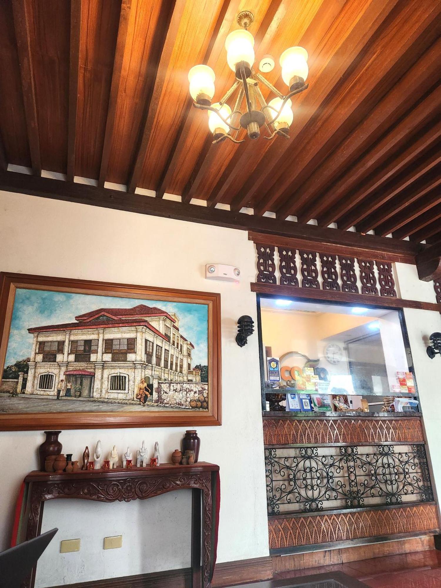 Nscc Hotel Vigan Luaran gambar
